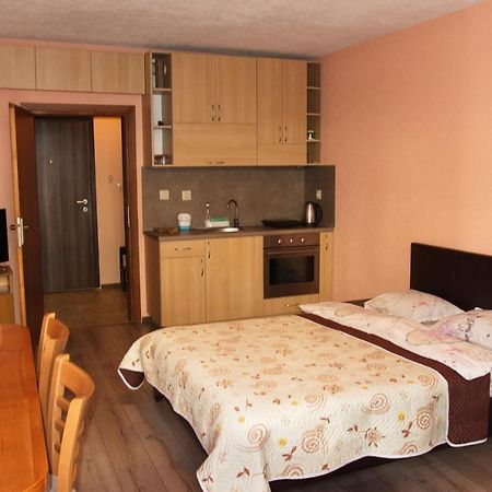Studio Manushev Sandanski Esterno foto